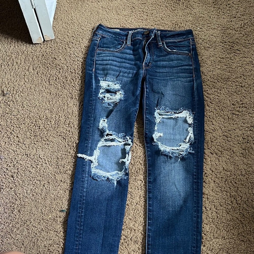 American Eagle super stretch skinny ripped jeans